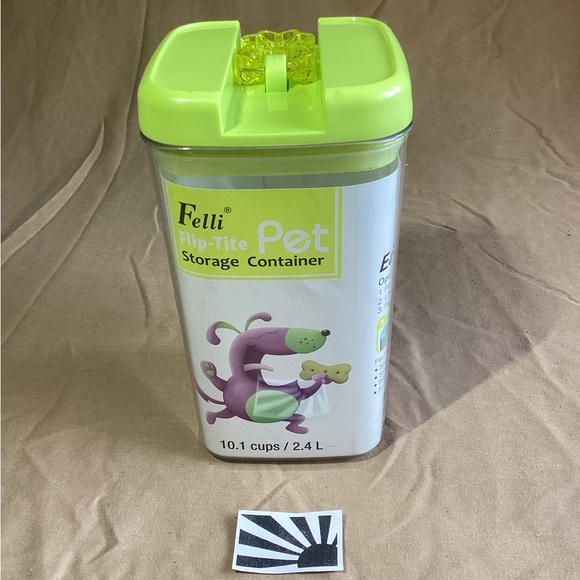 Felli Pet Storage Container - Picture 2 of 4